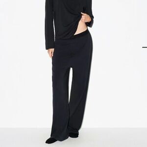 Skims boyfriend loose pant